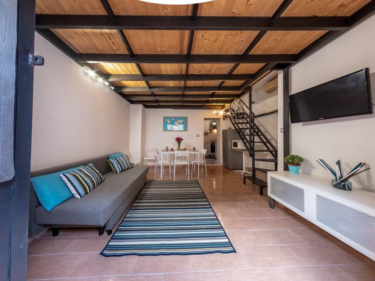 Sikulahouse - Apartment In The City Center Katanya Dış mekan fotoğraf