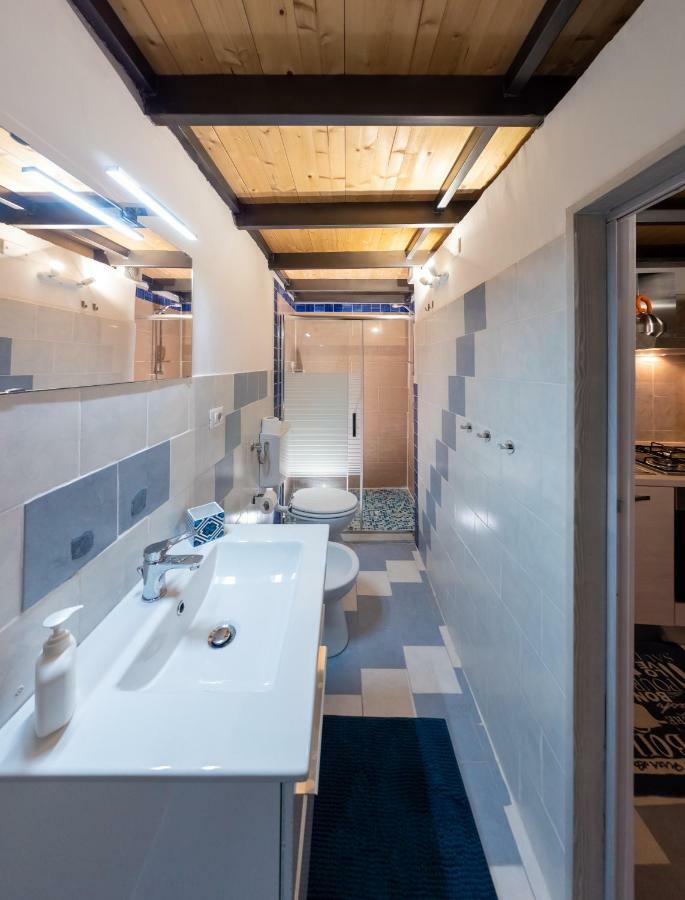 Sikulahouse - Apartment In The City Center Katanya Dış mekan fotoğraf